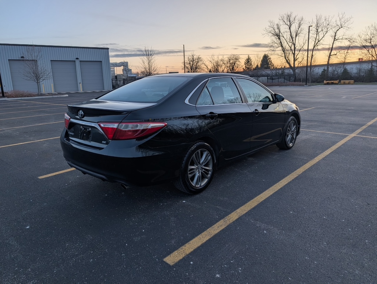Toyota Camry SE 2015