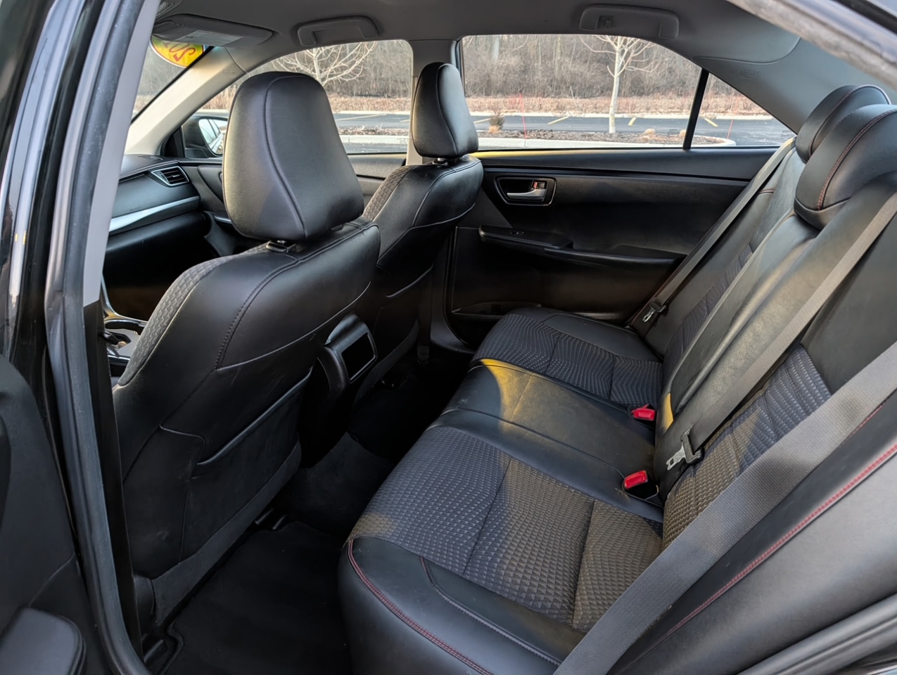 Toyota Camry SE 2015