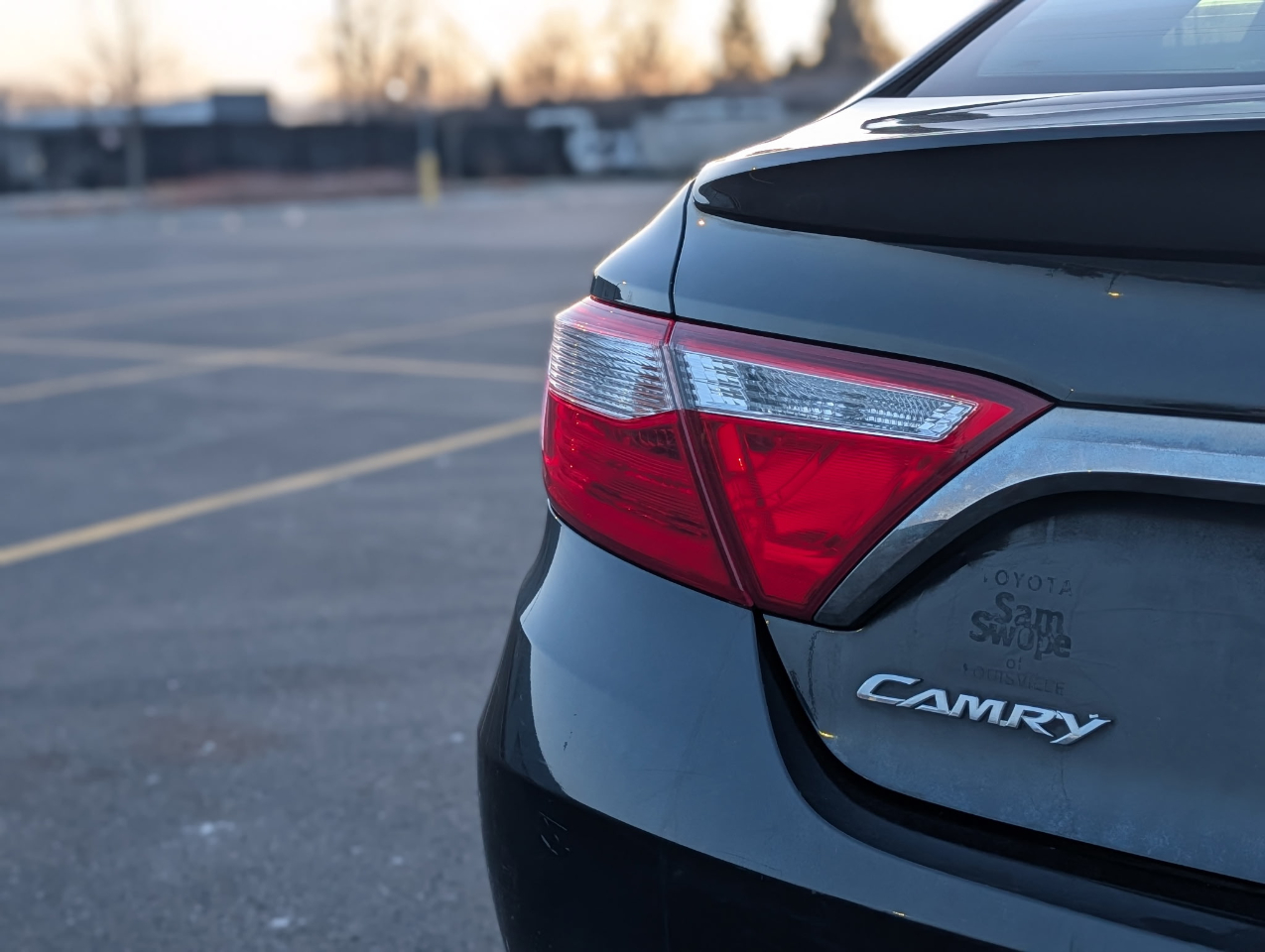 Toyota Camry SE 2015