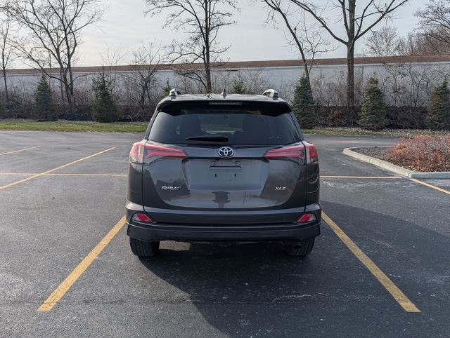 Toyota RAV4 XLE FWD 2016