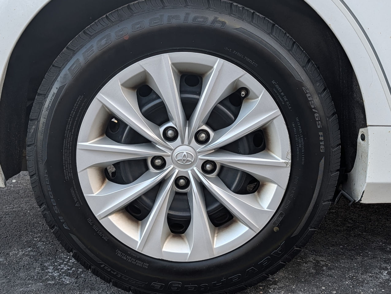 Toyota Camry LE 2016