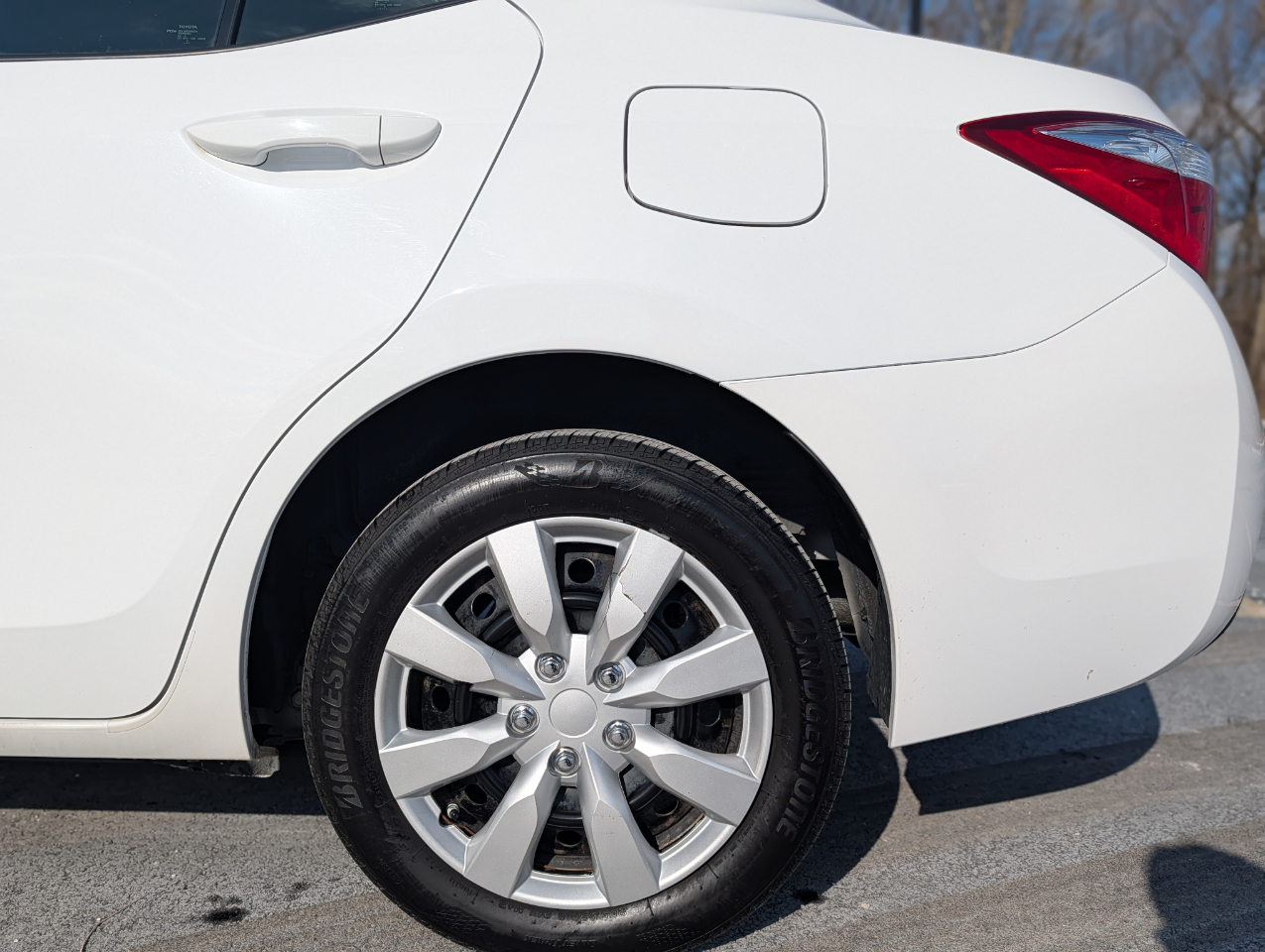 Toyota Corolla LE 2014