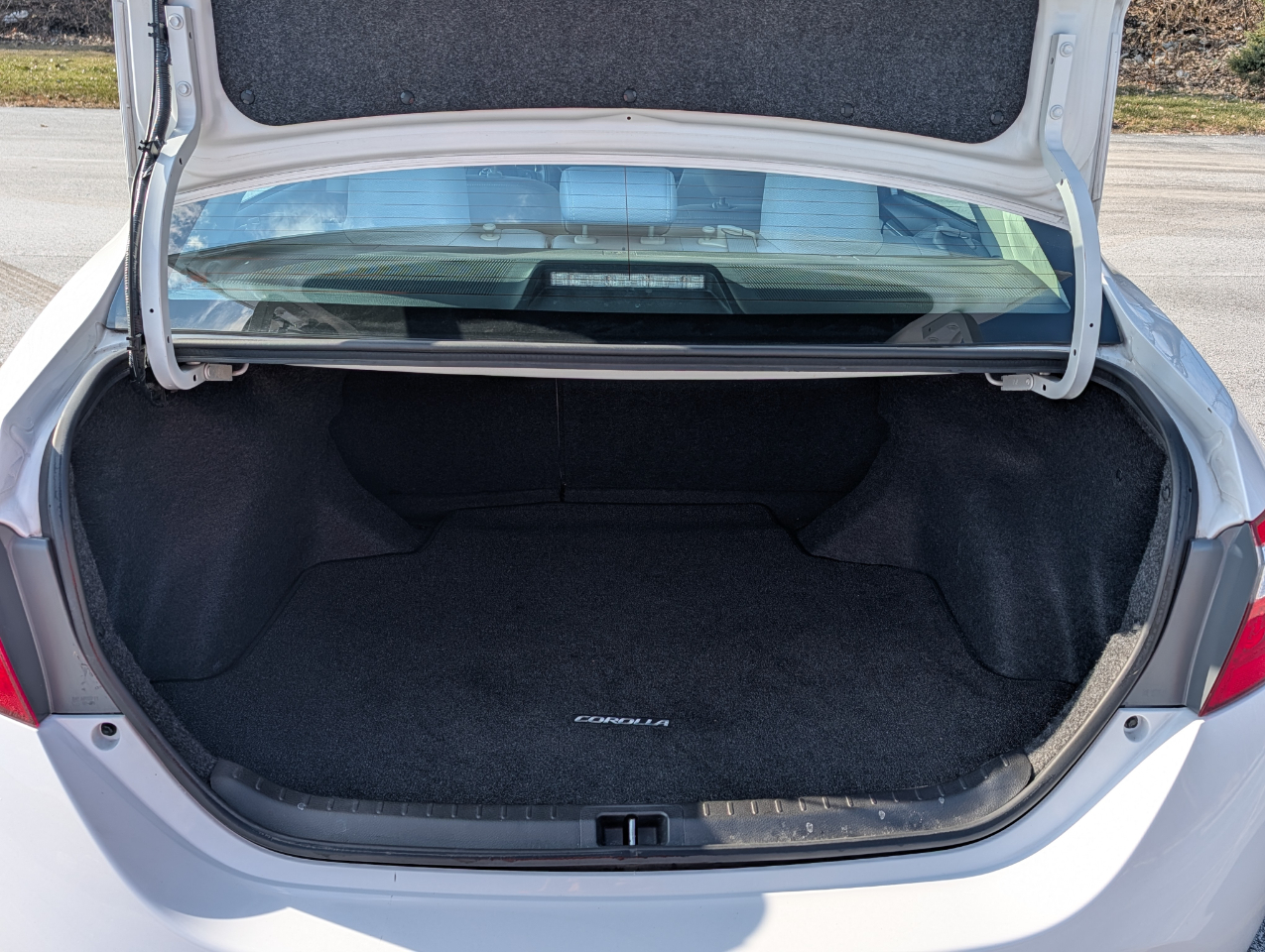 Toyota Corolla LE 2014