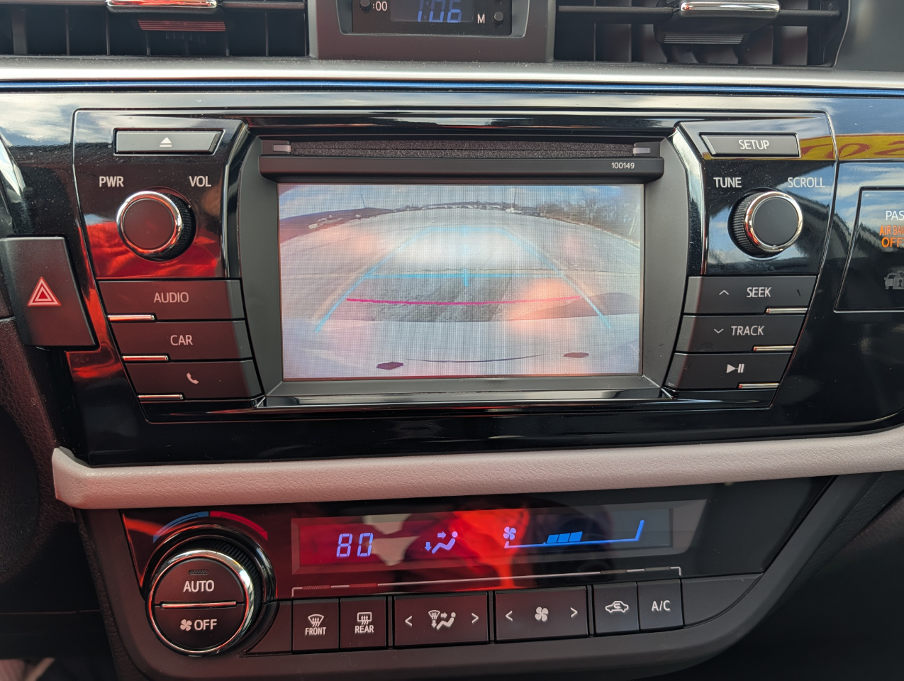 Toyota Corolla LE 2014