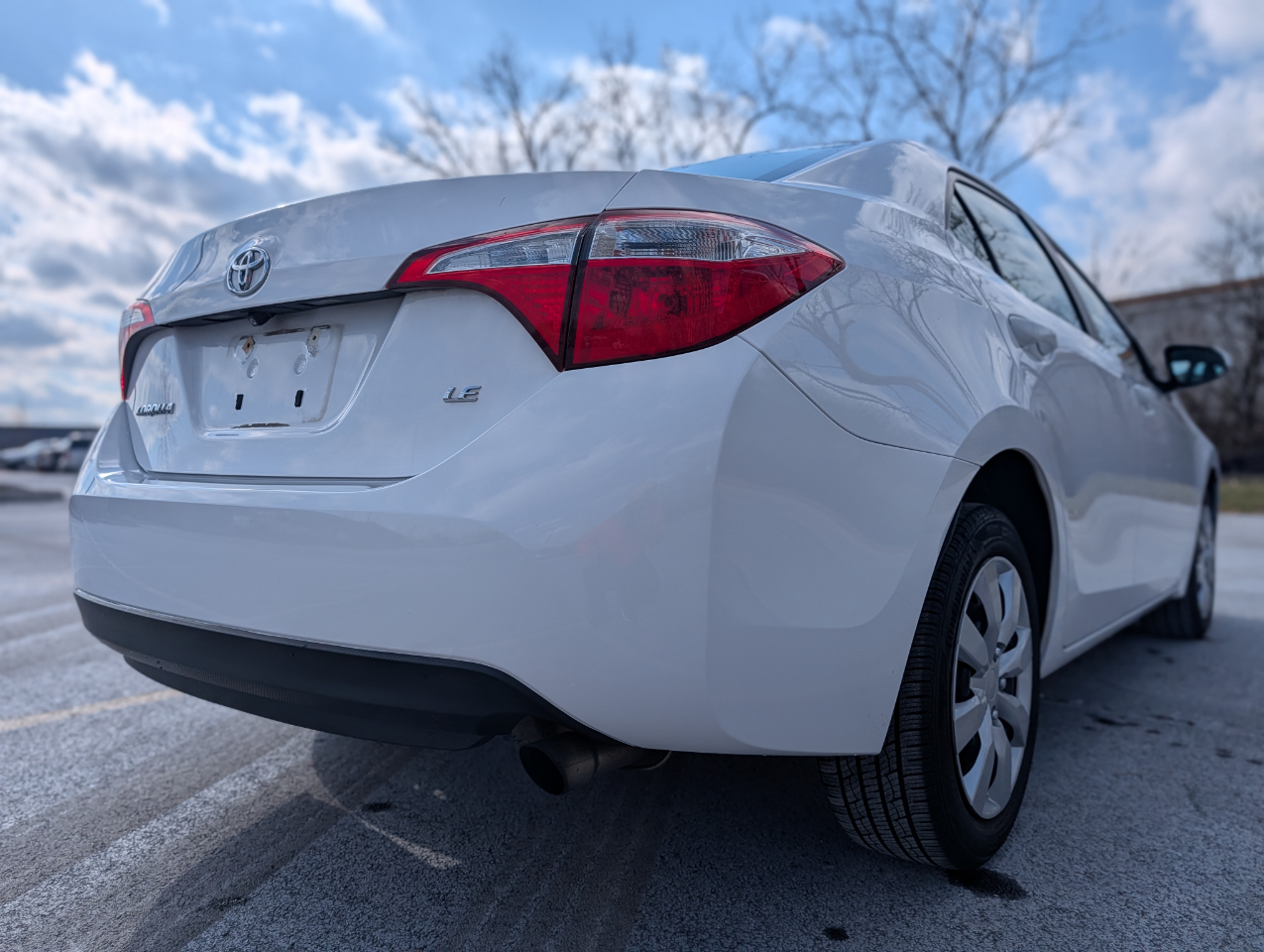 Toyota Corolla LE 2014