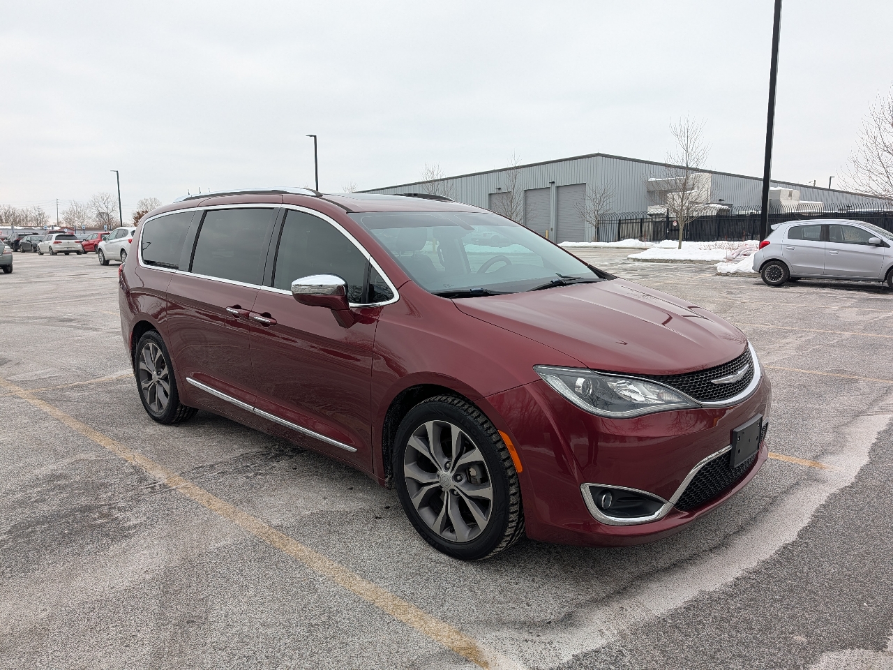Chrysler Pacifica Limited 2017