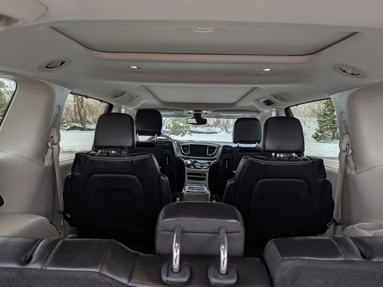 Chrysler Pacifica Limited 2017