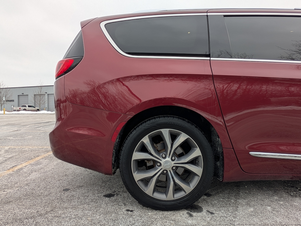 Chrysler Pacifica Limited 2017