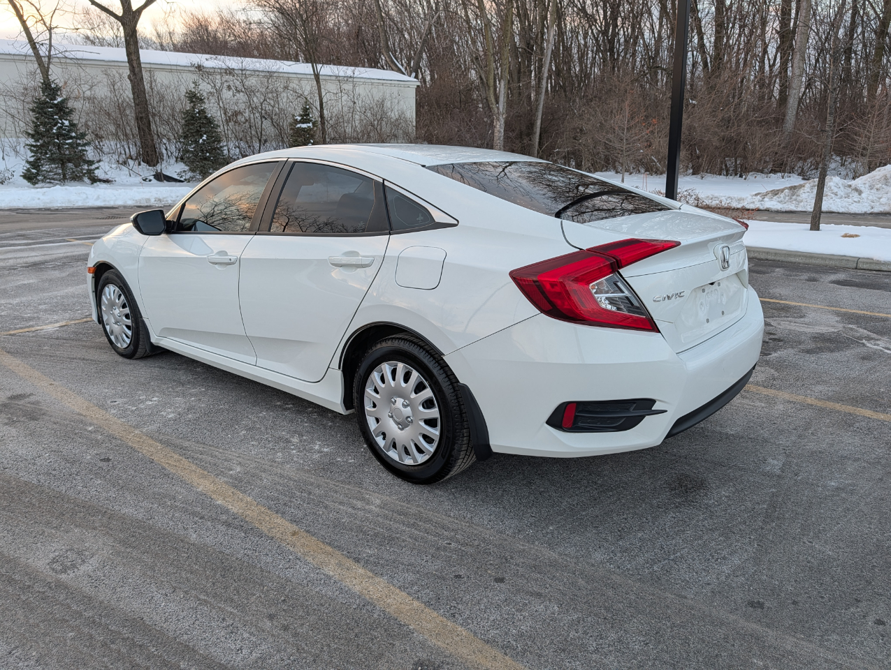 Honda Civic 4dr Sedan LX Auto 2017