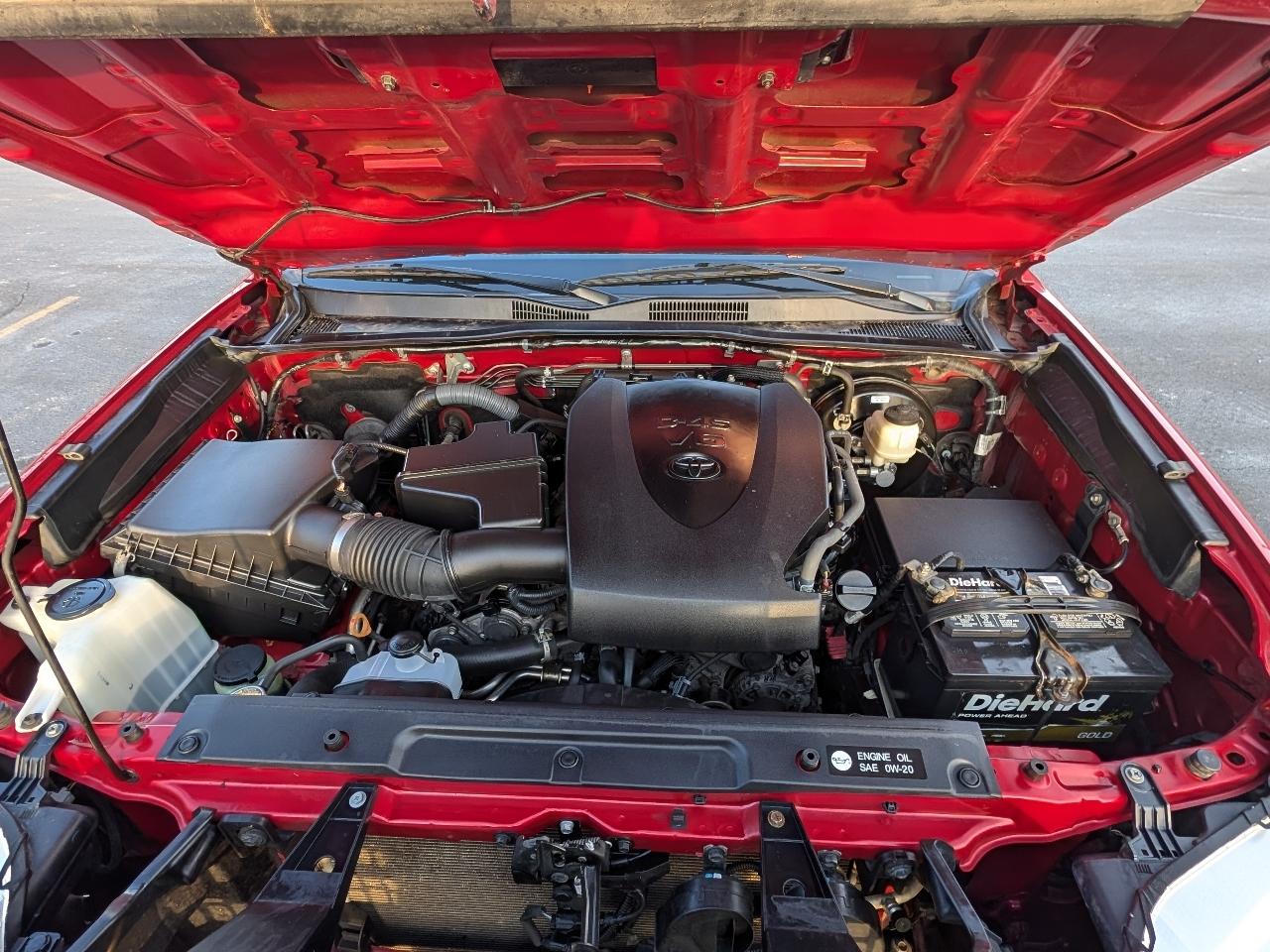 Toyota Tacoma TRD Sport Dbl Cab 4WD V6 at 2017