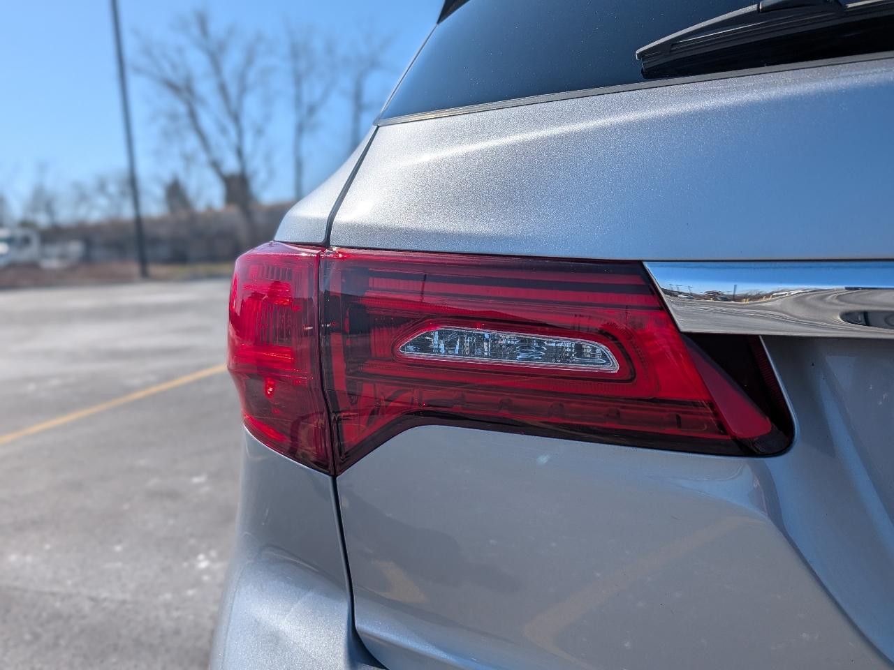 Acura MDX SH-AWD 9-Spd AT w/Tech Package 2016