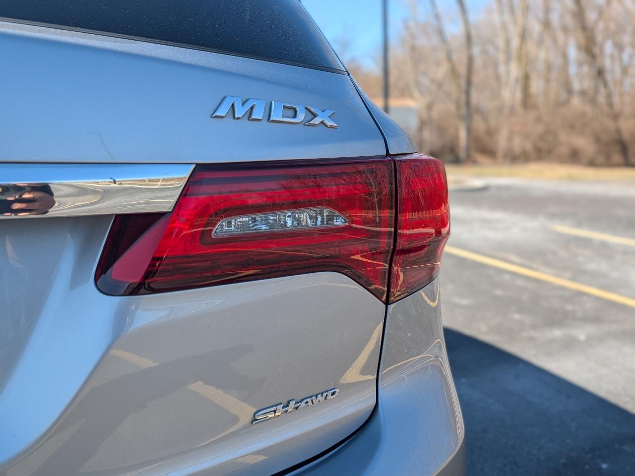 Acura MDX SH-AWD 9-Spd AT w/Tech Package 2016