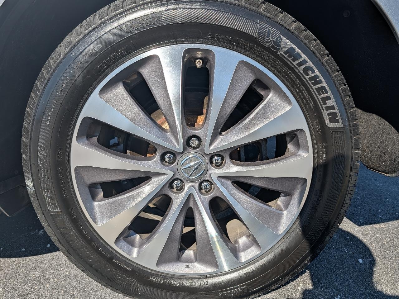 Acura MDX SH-AWD 9-Spd AT w/Tech Package 2016