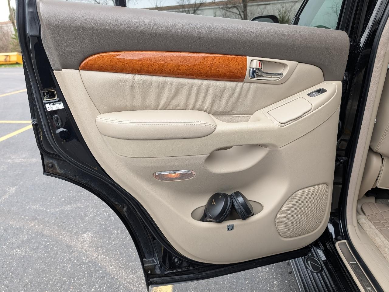 Lexus GX 470 Sport Utility 2005