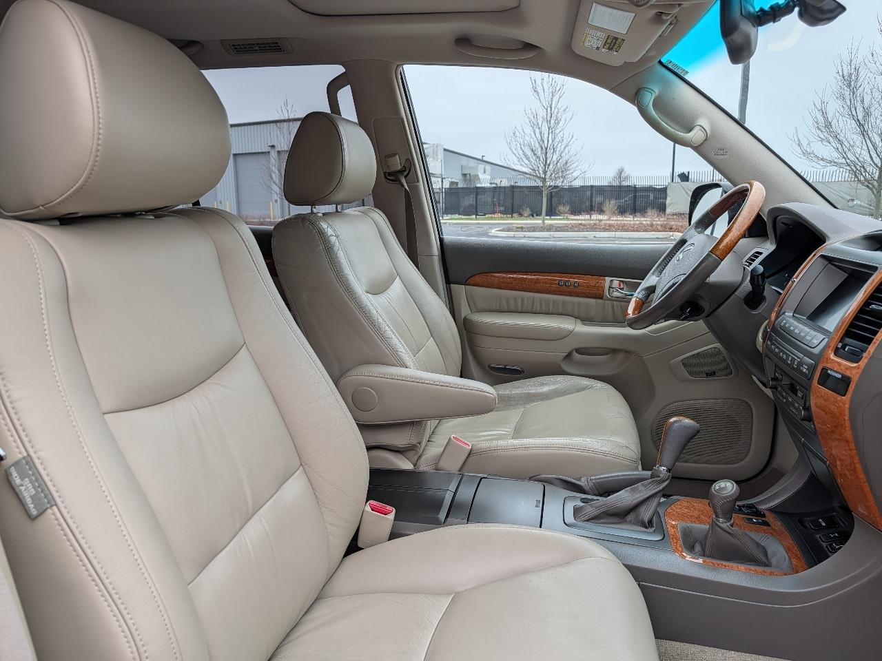 Lexus GX 470 Sport Utility 2005