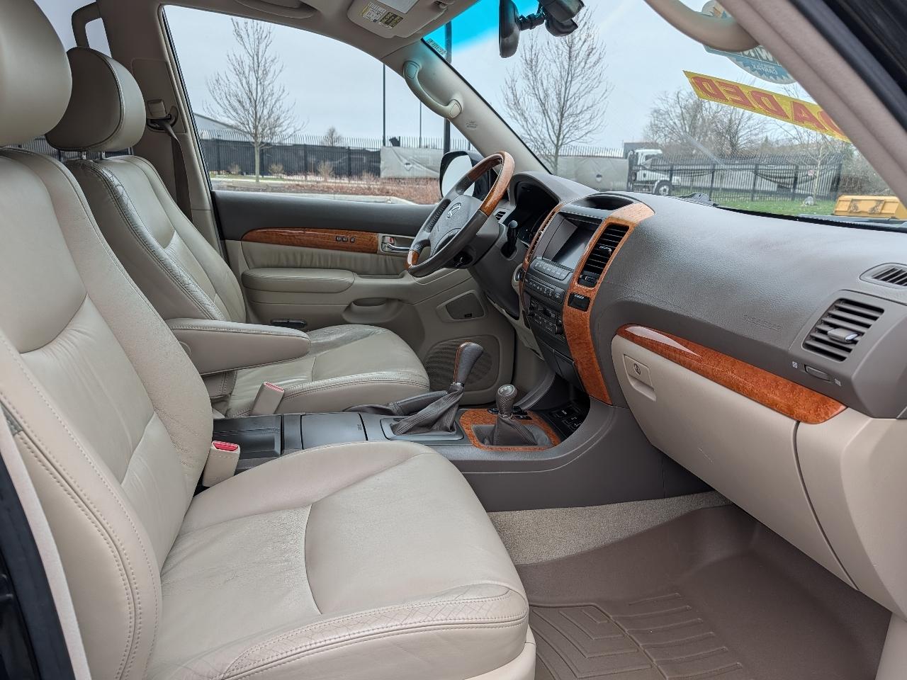 Lexus GX 470 Sport Utility 2005