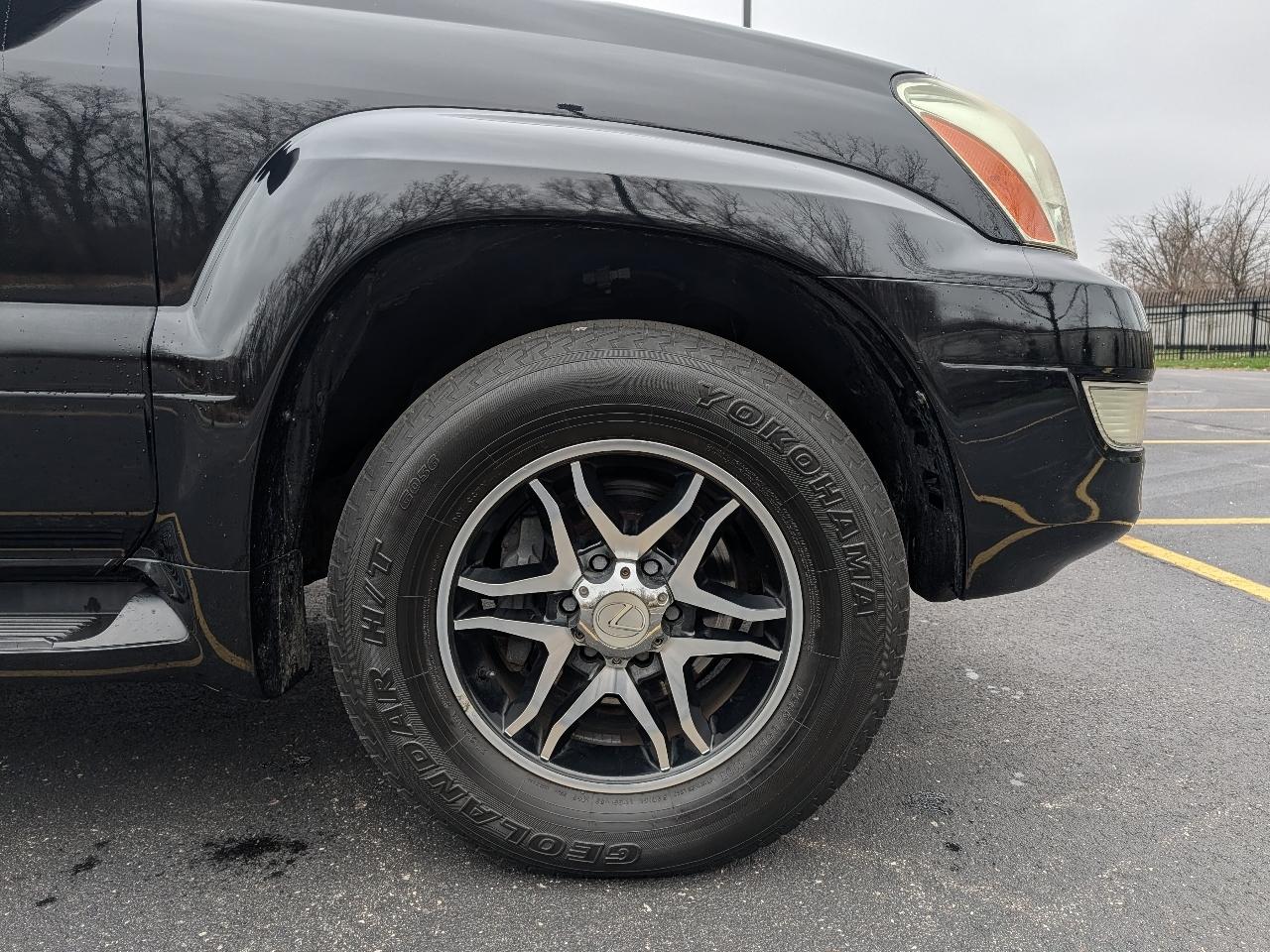 Lexus GX 470 Sport Utility 2005