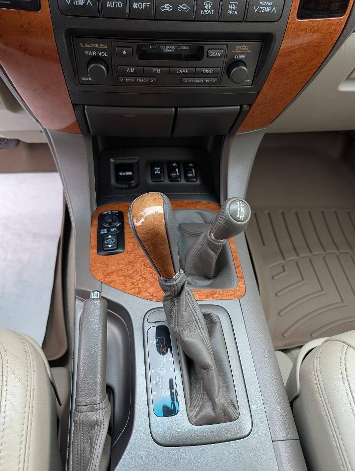 Lexus GX 470 Sport Utility 2005