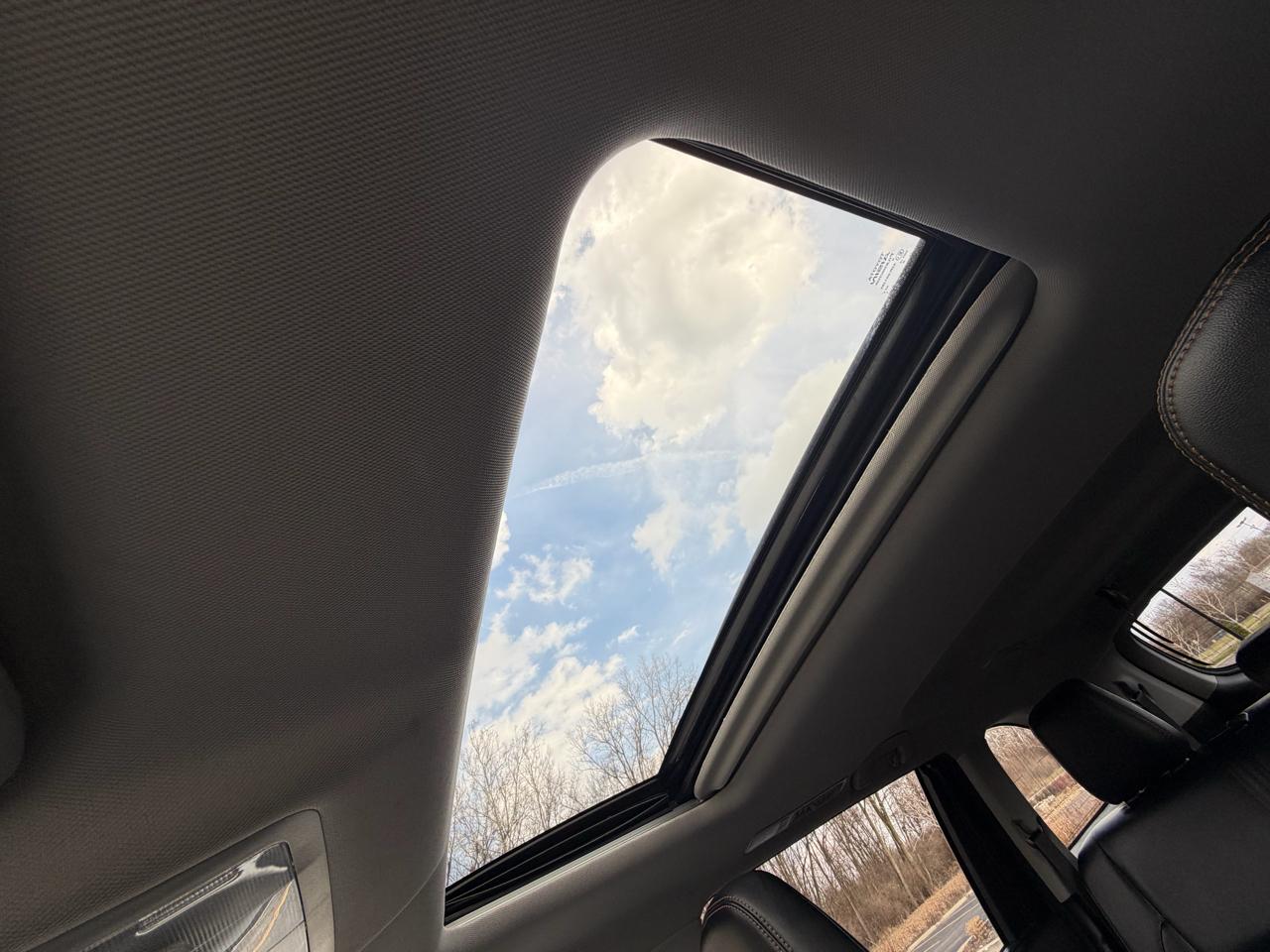 Toyota Highlander XLE AWD V6 2017