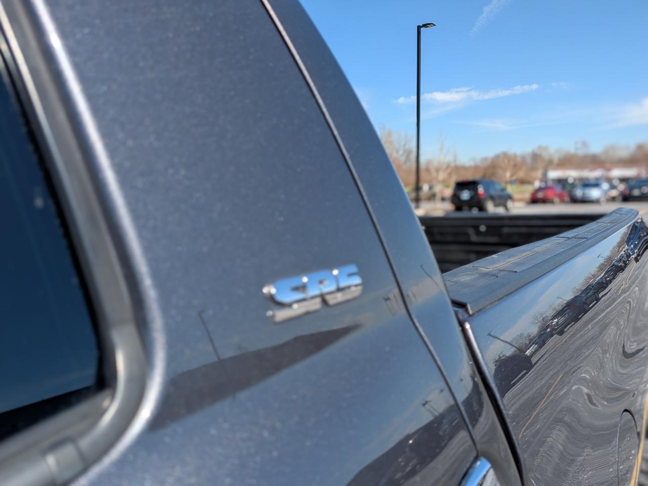 Toyota Tundra SR5 4.6L V8 Double Cab 4WD 2016