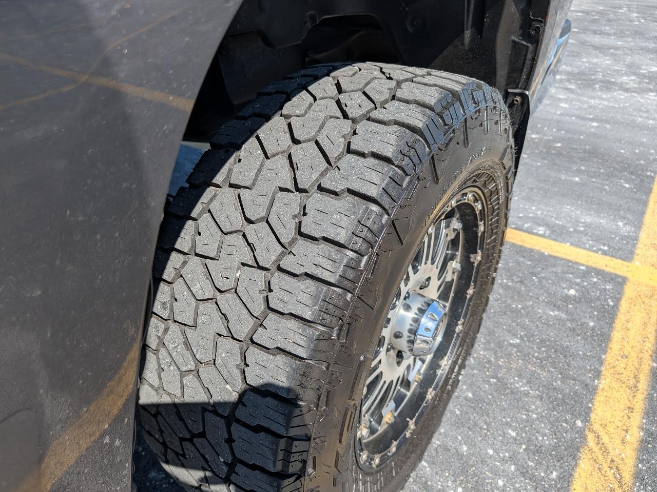 Toyota Tundra SR5 4.6L V8 Double Cab 4WD 2016