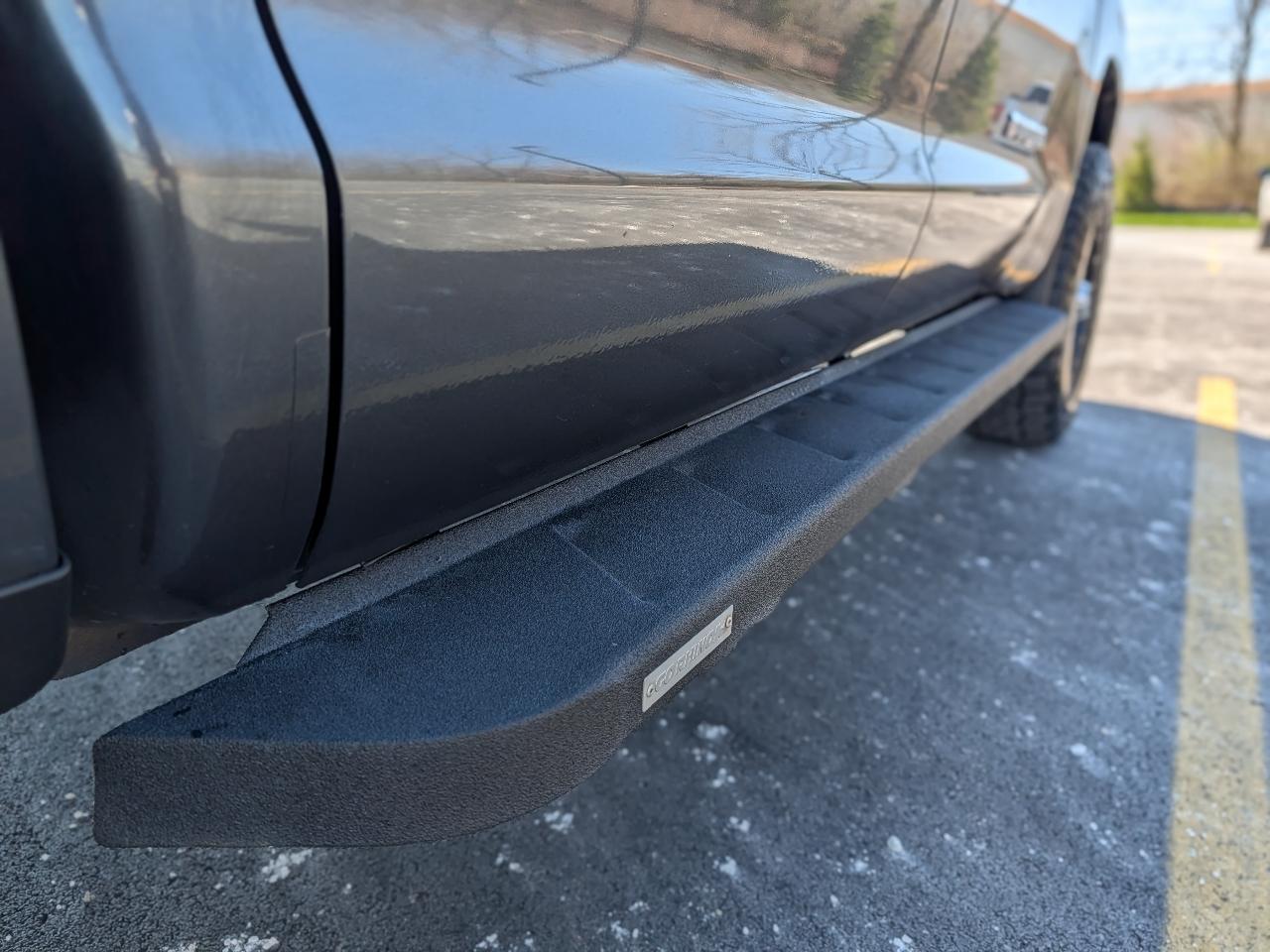 Toyota Tundra SR5 4.6L V8 Double Cab 4WD 2016