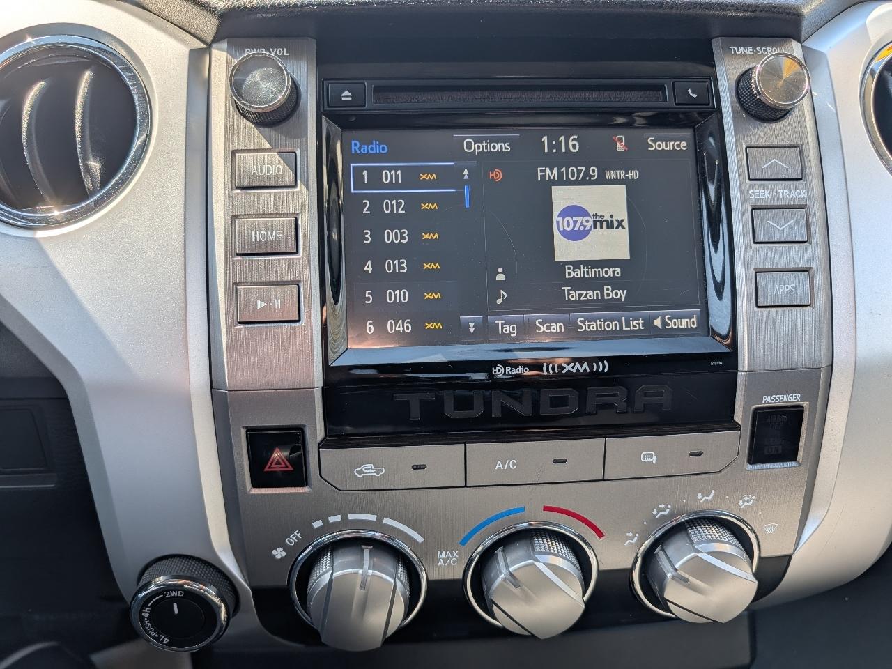 Toyota Tundra SR5 4.6L V8 Double Cab 4WD 2016