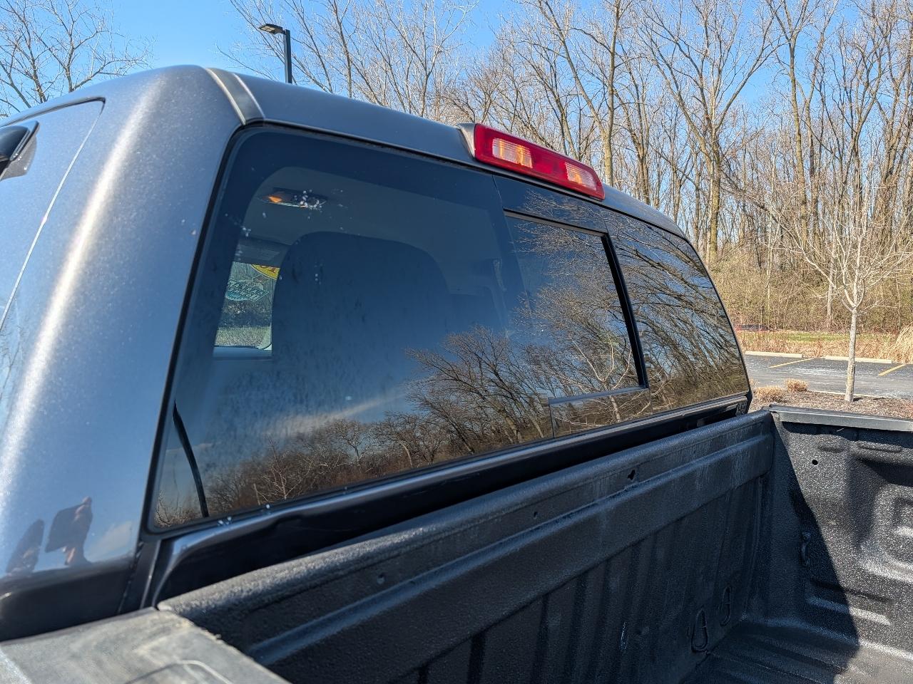 Toyota Tundra SR5 4.6L V8 Double Cab 4WD 2016