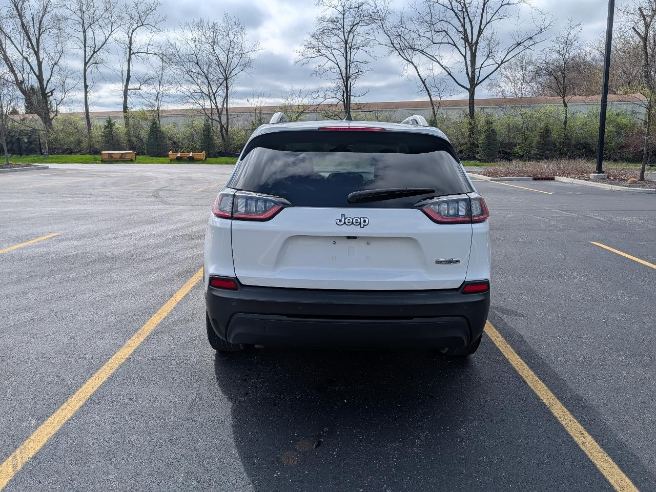 Jeep Cherokee Latitude Plus FWD 2020