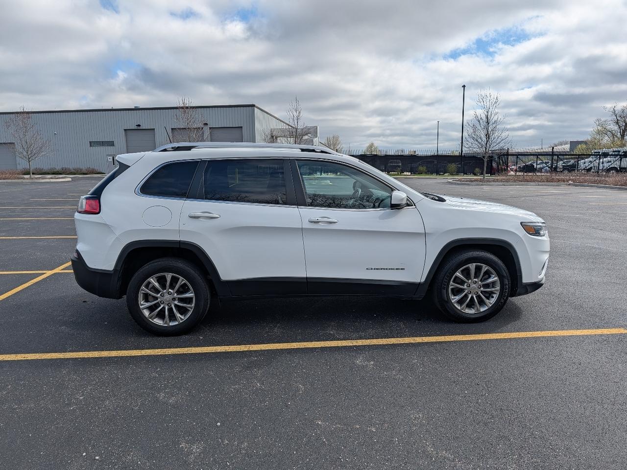 Jeep Cherokee Latitude Plus FWD 2020