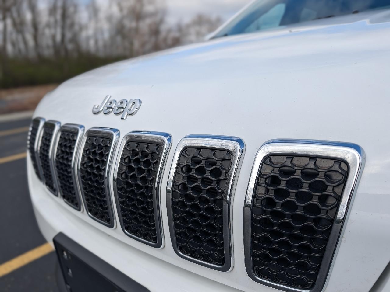 Jeep Cherokee Latitude Plus FWD 2020