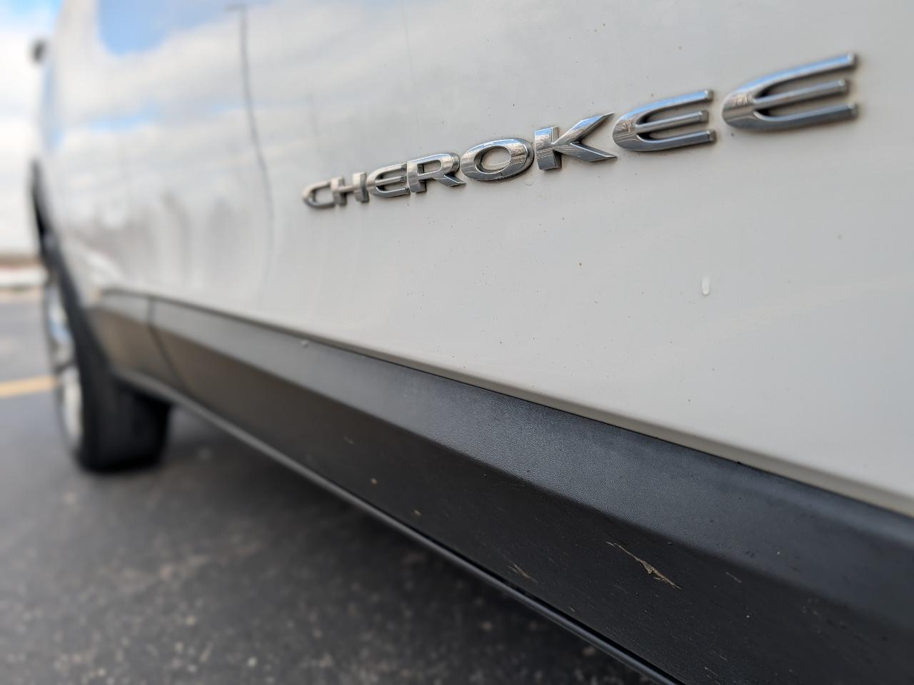 Jeep Cherokee Latitude Plus FWD 2020