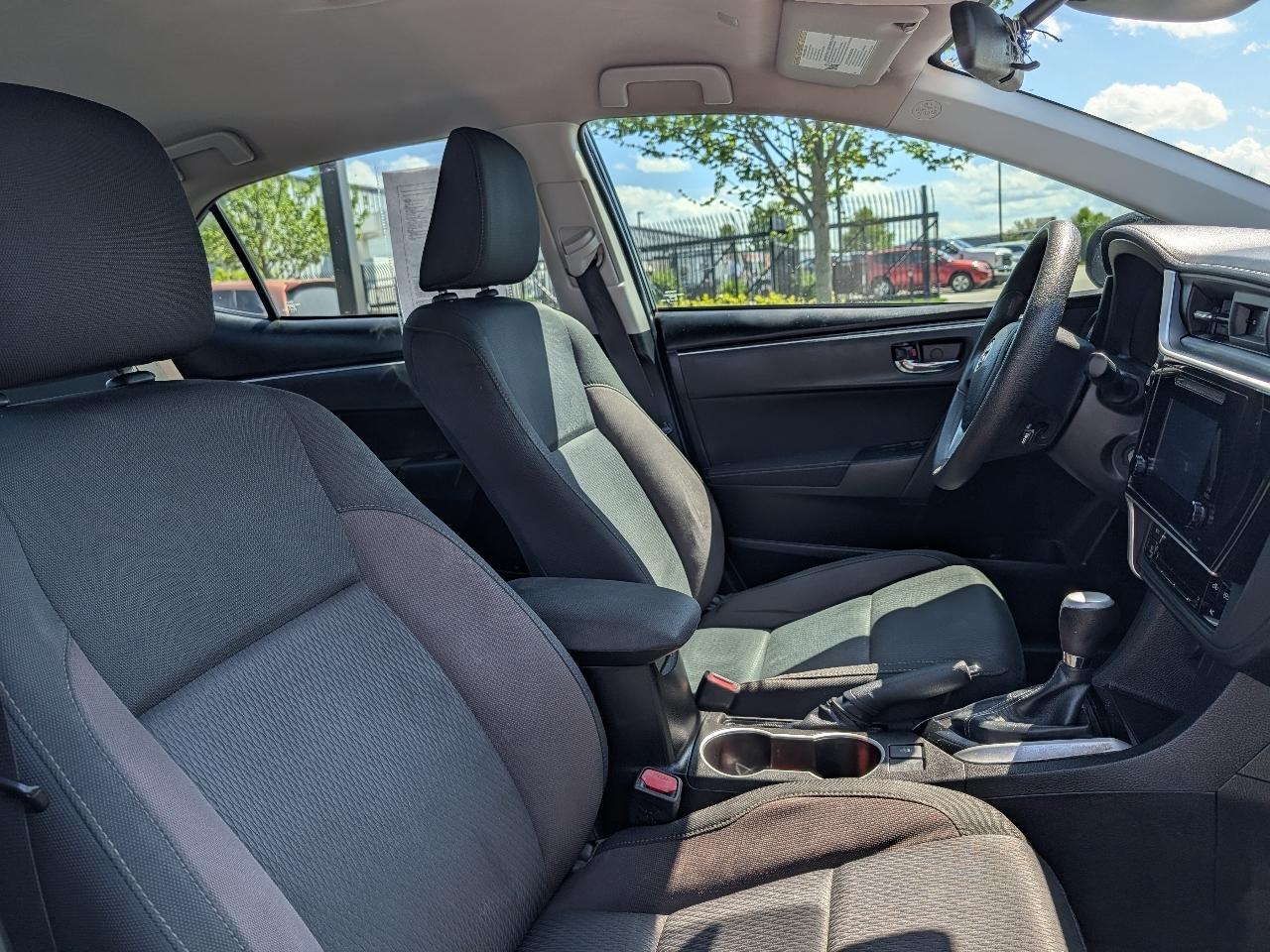 Toyota Corolla XLE CVT 2019