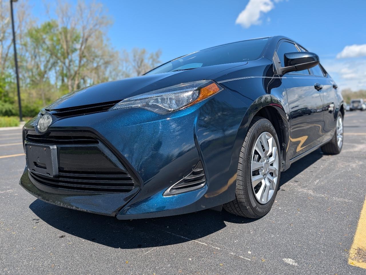 Toyota Corolla XLE CVT 2019