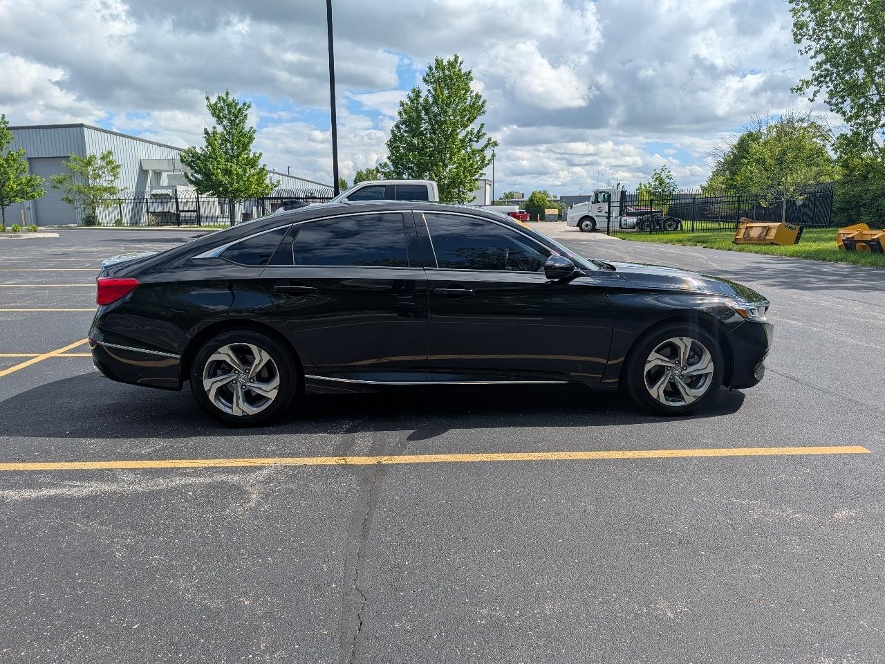 Honda Accord EX-L 2.0T 2019
