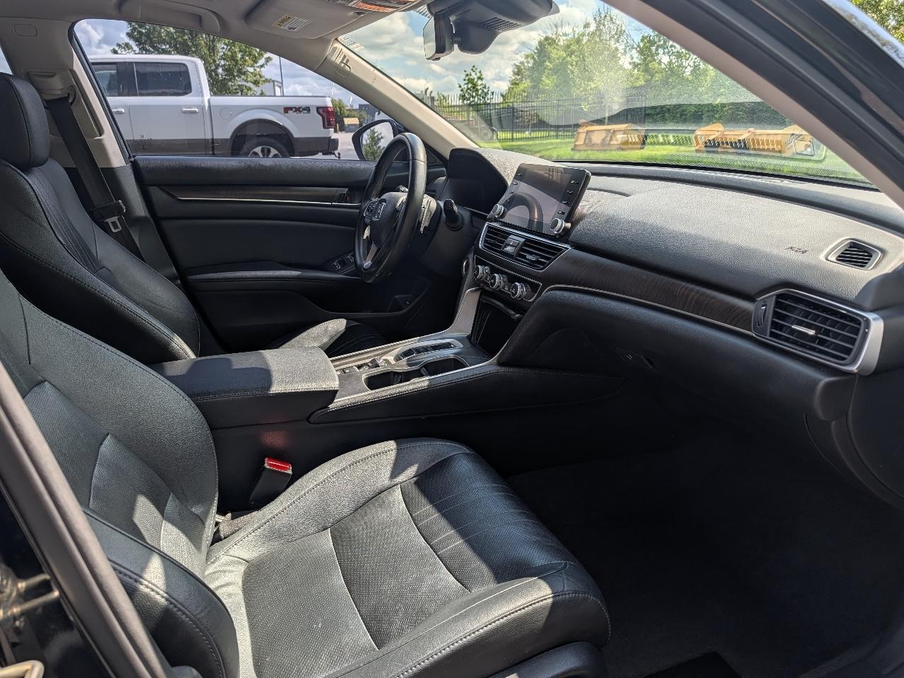 Honda Accord EX-L 2.0T 2019