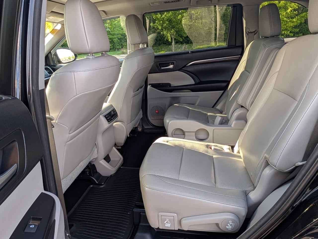 Toyota Highlander Limited AWD V6 2016