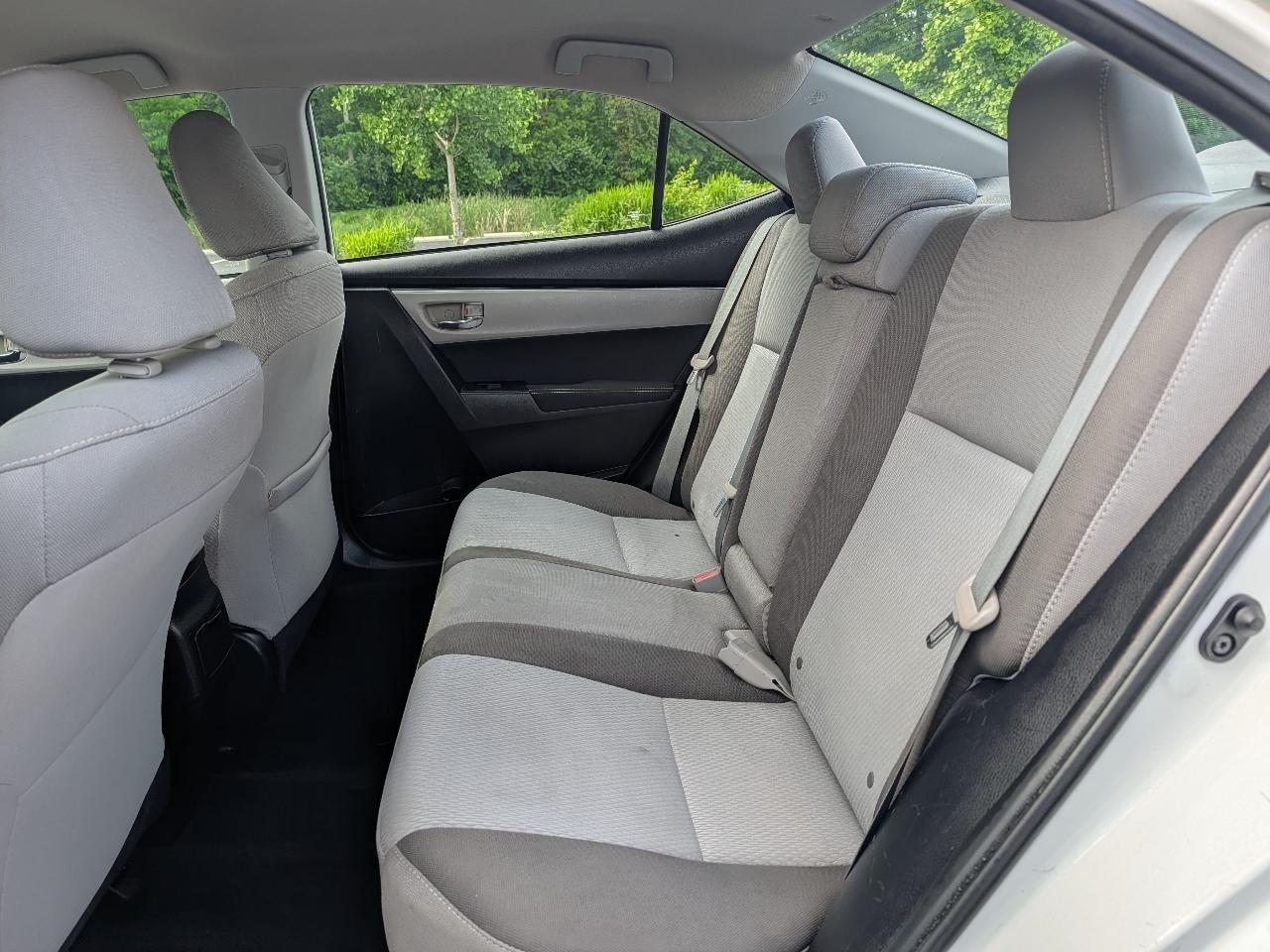 Toyota Corolla LE CVT 2017