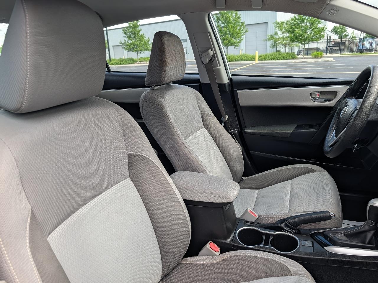 Toyota Corolla LE CVT 2017