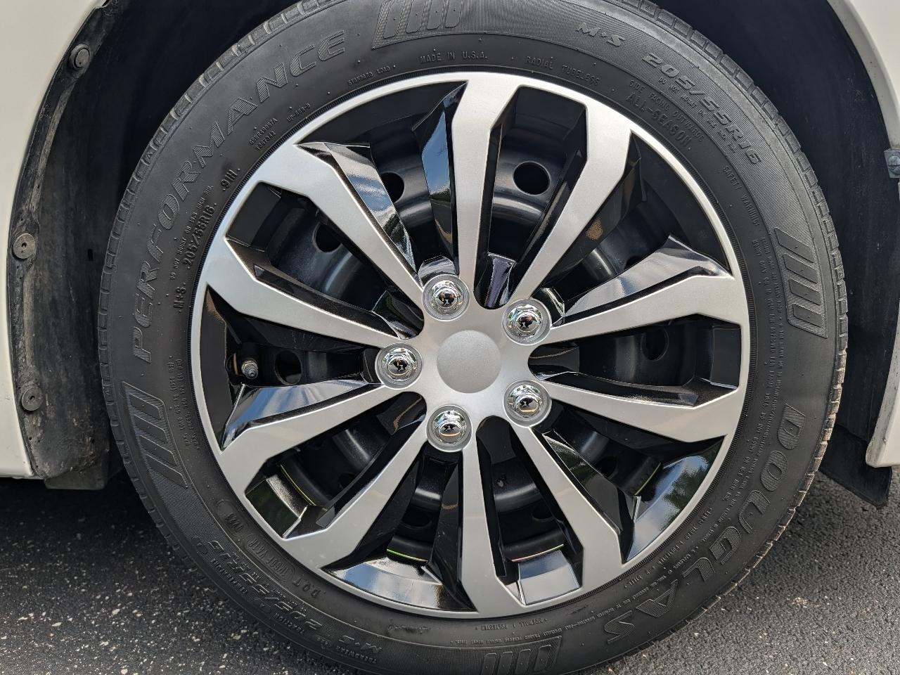 Toyota Corolla LE CVT 2017