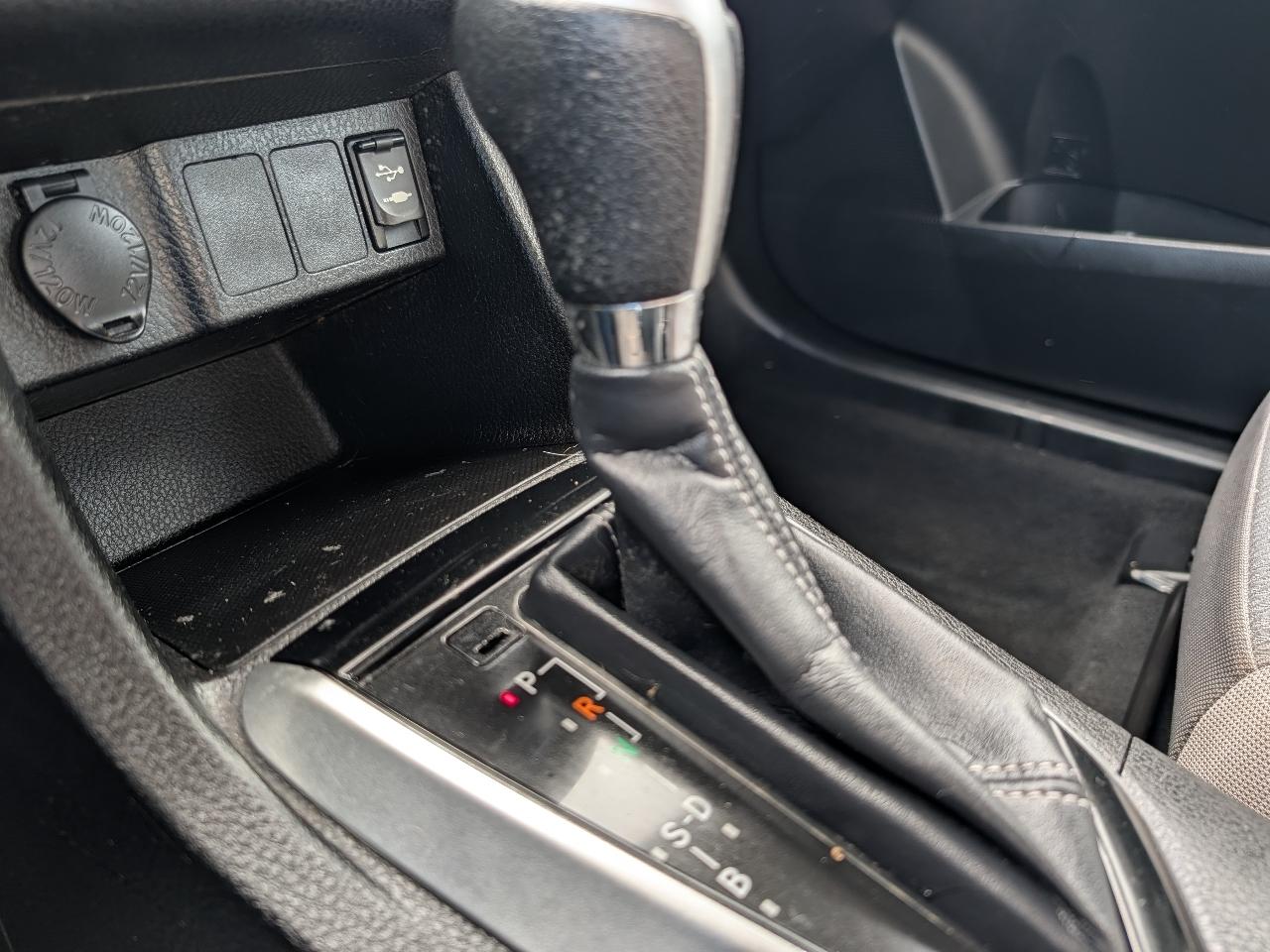 Toyota Corolla LE CVT 2017