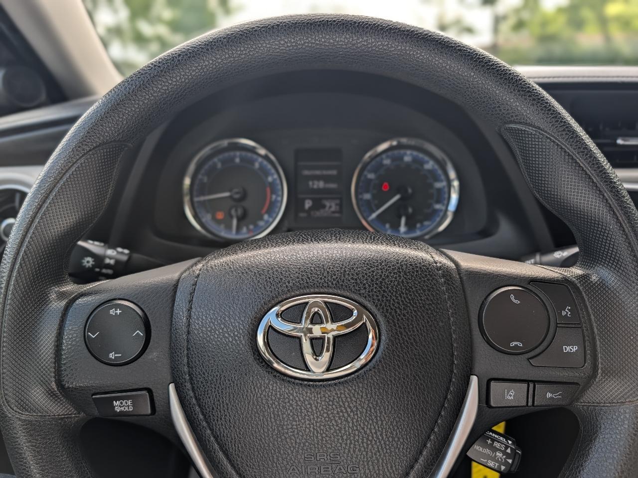 Toyota Corolla LE CVT 2017