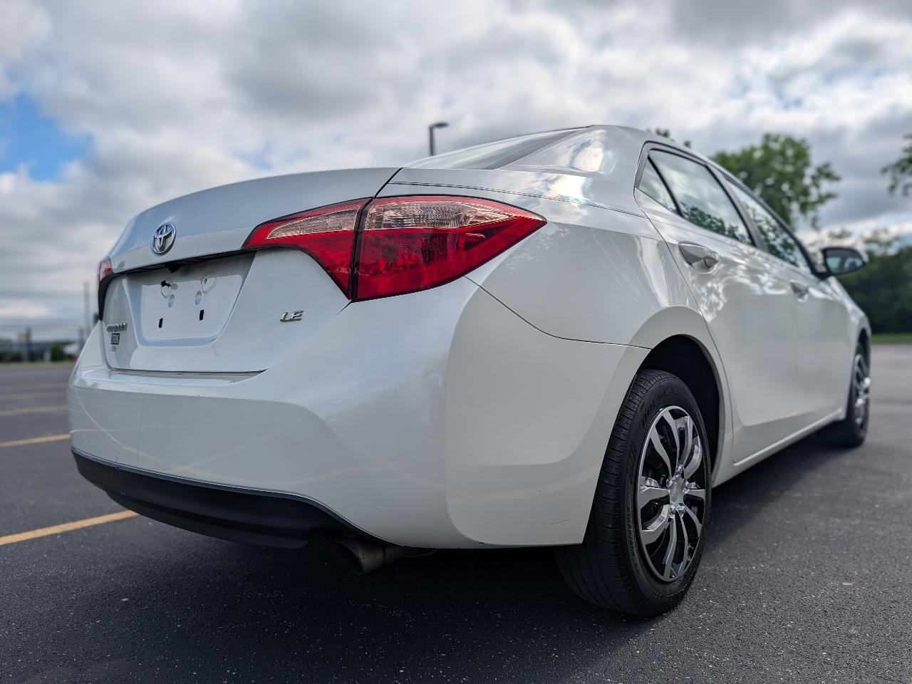 Toyota Corolla LE CVT 2017
