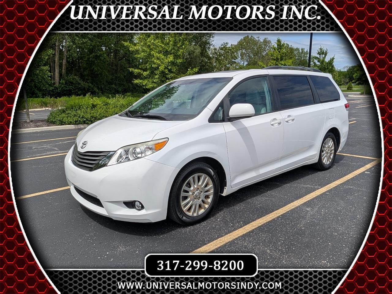2013 Toyota Sienna XLE FWD 8-Passenger V6