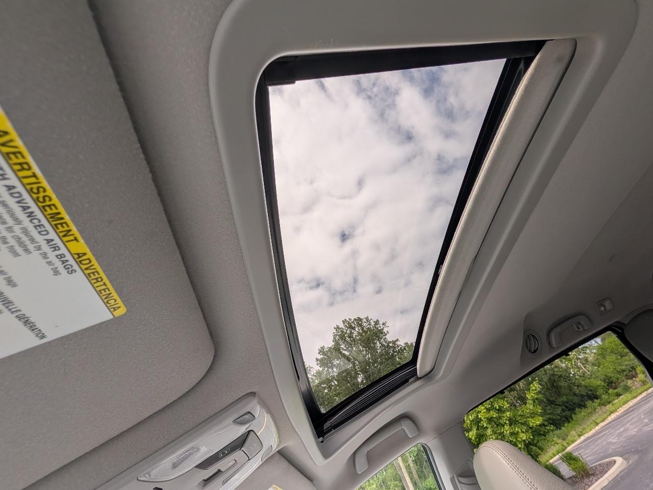 Toyota Sienna XLE FWD 8-Passenger V6 2013