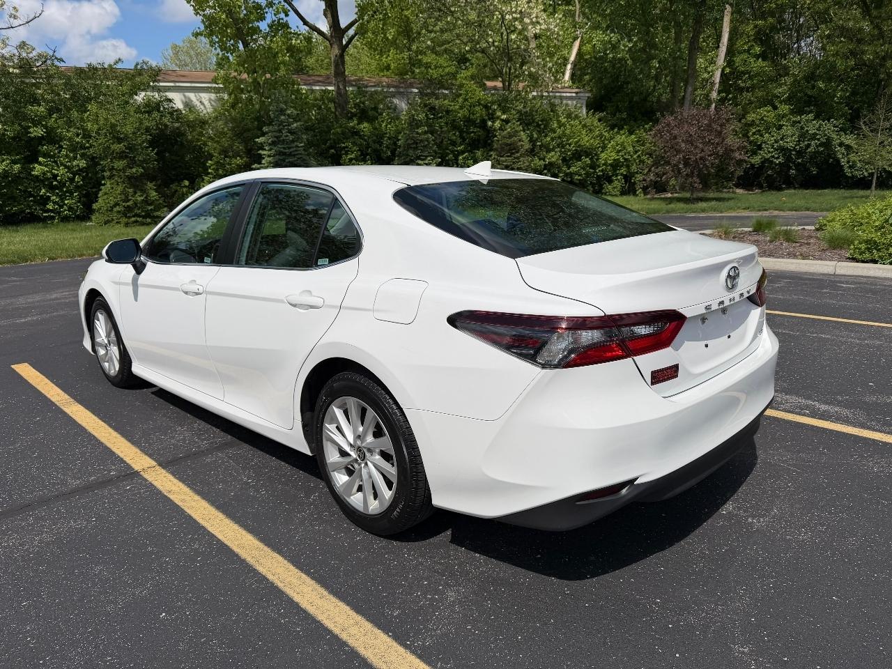 Toyota Camry LE 2021