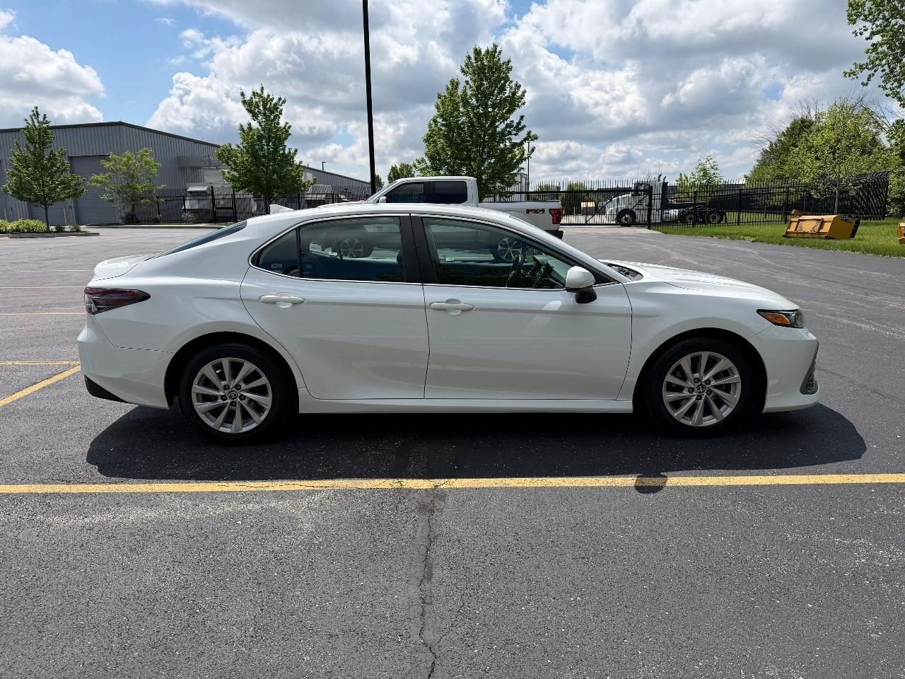 Toyota Camry LE 2021