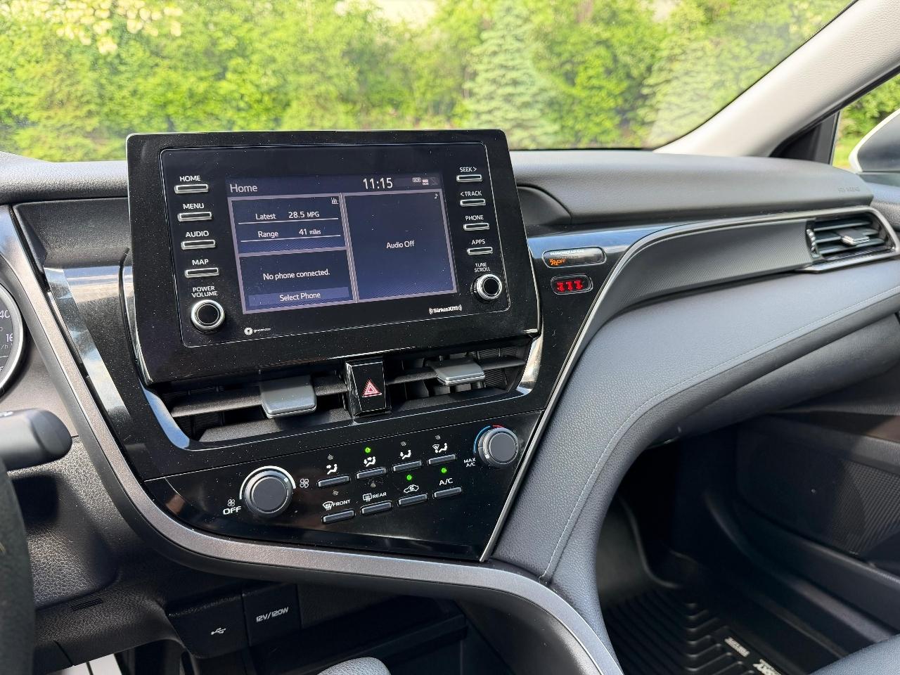 Toyota Camry LE 2021