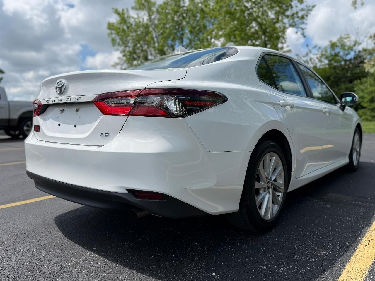 Toyota Camry LE 2021