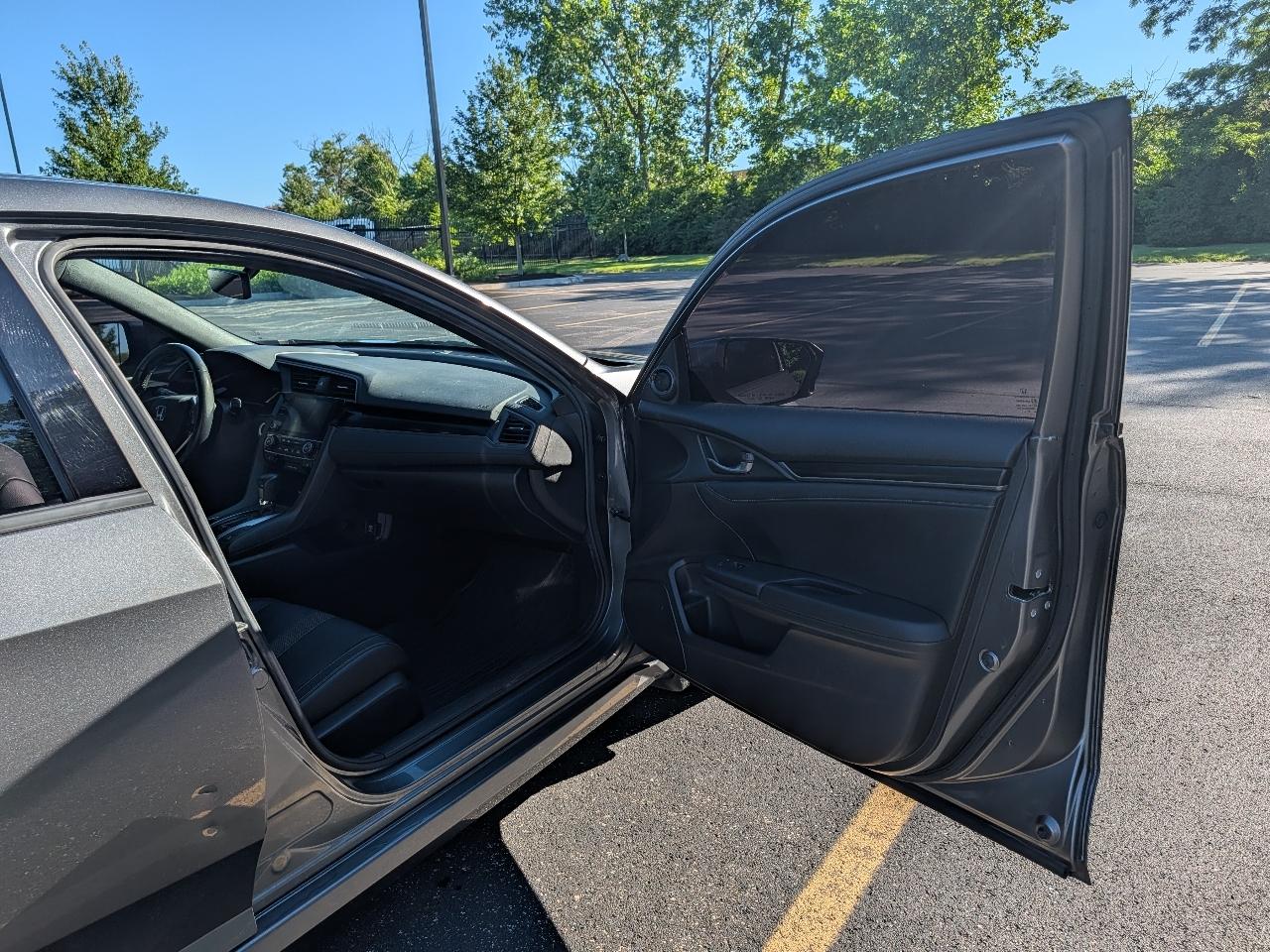 Honda Civic EX-L w/ Navigation 2020